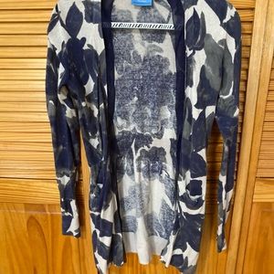 Vera Wang cardigan sweater